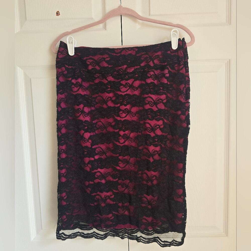 NY Collection Black Lace Pencil Skirt with Red Lining Y2K Whimsigoth Goth 10